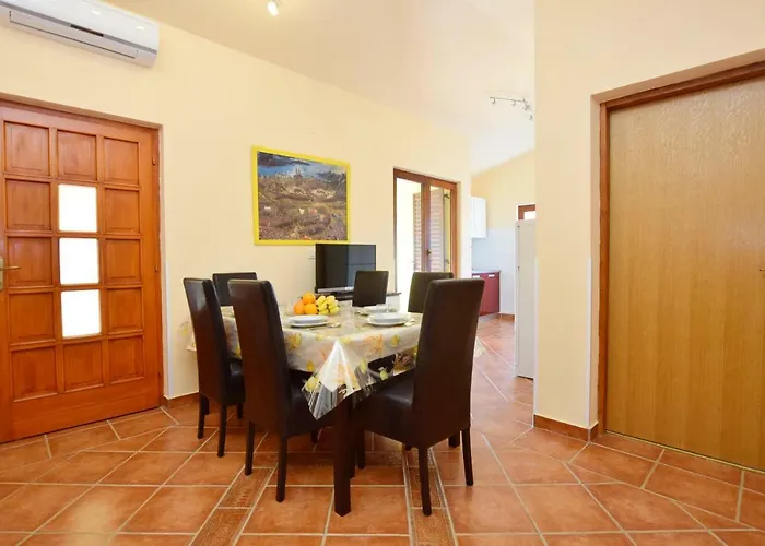 M&l Lägenhet Privlaka (Zadar)